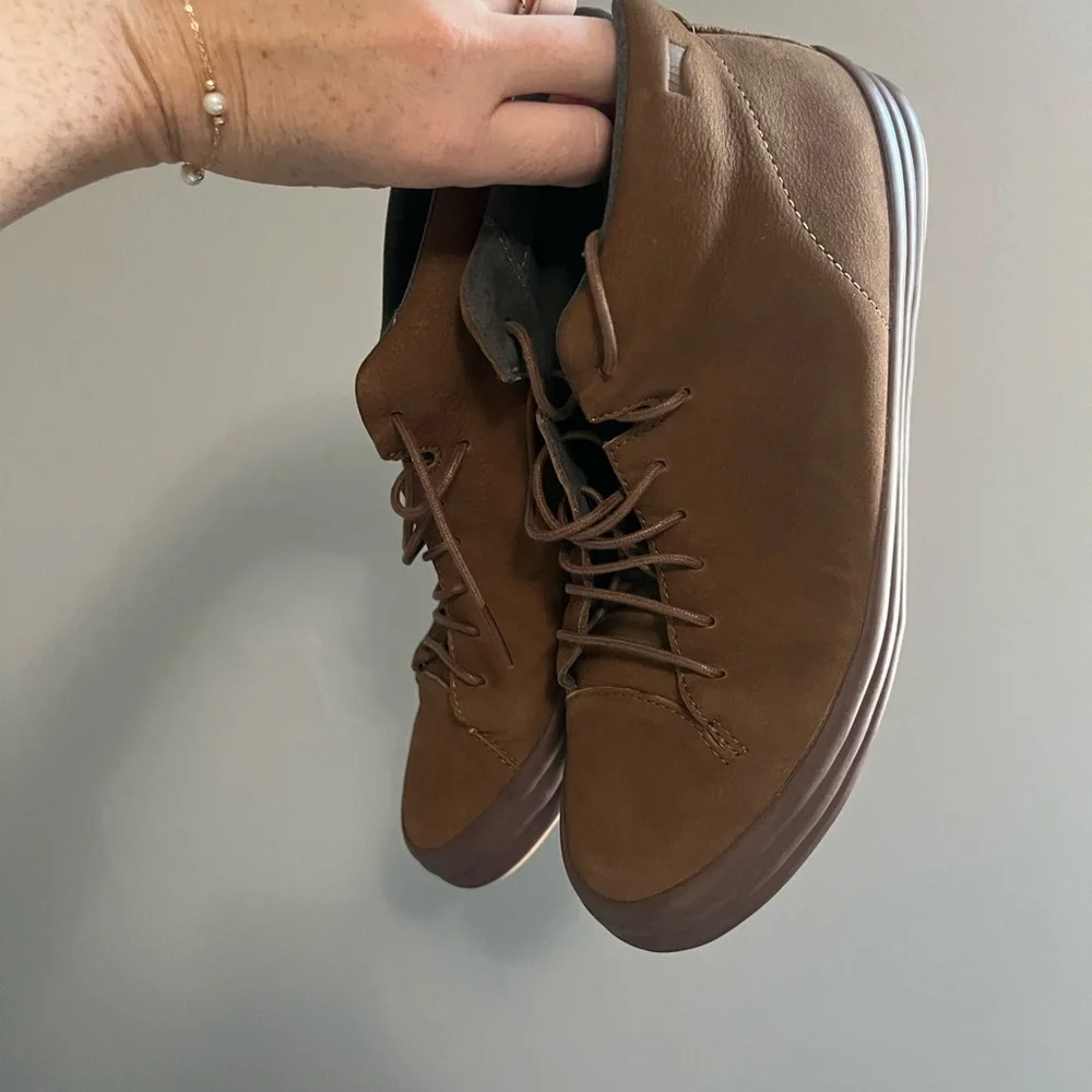 Men's Brown Casual High-Top Sneakers